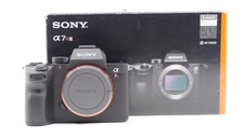 TOP! - Sony Alpha a7R III - nur 77 Auslösungen - A7 R Mark 3 M3 Kamera OVP - Hän
