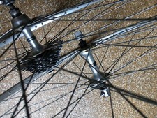 Shimano Golden Arrow 600 Laufradsatz Weinmann Felgen FH R105 5 Fach LRS