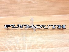 1970-1971 PLYMOUTH EMBLEM - BARRACUDA / ROAD RUNNER - ORIGINAL - VINTAGE - USA