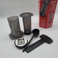 AeroPress Kaffee- & Espressomaschine – Tragbare Barista-Kaffeemaschine mit Brühk