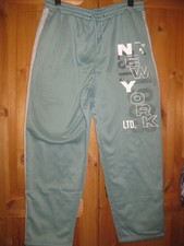 INFINITY Herren Jogging Hose Gr.3XL Top neu mint mit Aufschrift