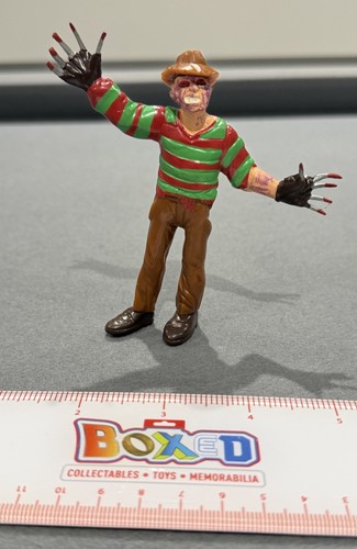 Freddy krueger pvc - pvc, yolanda