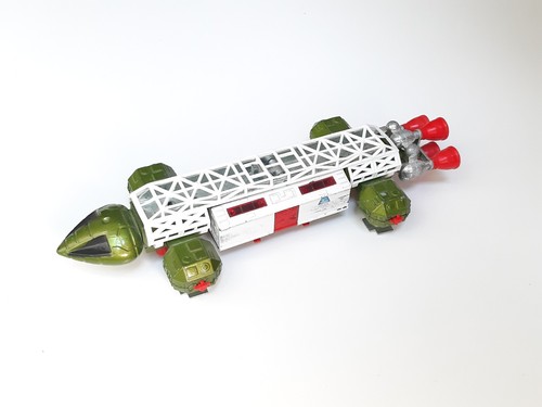 Dinky toys 1974 vintage eagle - dinky,