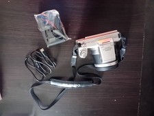 Olympus SP-800UZ mit  14MP + 30 X optischem Zoom 