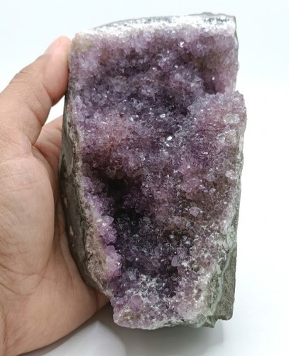 Amethyst druse uruguay 553 - amethyst,