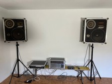 Solton PA-Boxen, Crown Endstufe, Behringer Mixer, AKG Instrument Funksystem