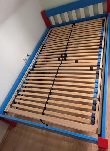Bett mit verstellbarem - mit,