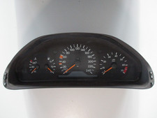 Mercedes Benz Tacho