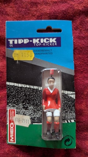 Tipp kick top - tipp-kick, in