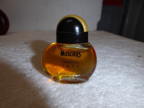 Moschus oriental love - moschus, love'