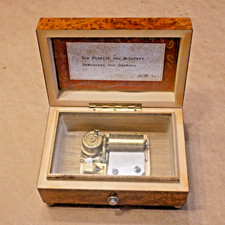 Spieluhr Walzenspieluhr 2/28