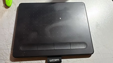 Wacom Intuos Bluetooth Medium Digitalisierer - Schwarz (CTL-6100WLE-S)