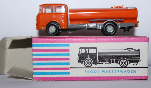 Skoda wasserwagen sprengwagen - skoda,