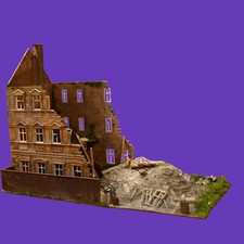 Diorama H0/1:87 Faller Gebäude gealtertes Abbruchhaus Ruine begrünt patiniert
