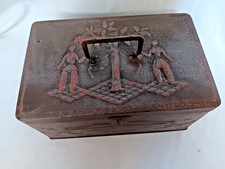 Art Deco große Deckeldose Metallkiste Süssigkeiten plastische Verzierungen