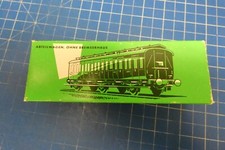 Märklin 4004 330/1 H0 Abteilwagen 3achsig 2. Klasse  Z-3671
