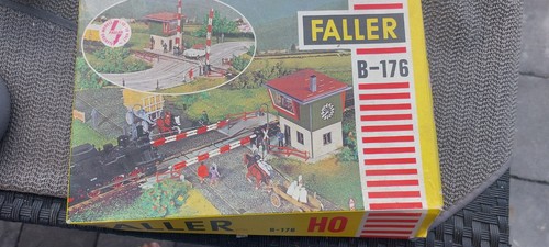 Faller 176 bahnschranke - faller, b-176