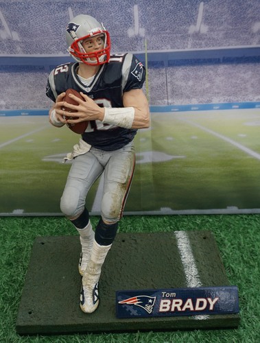 Nfl football mcfarlane - football,