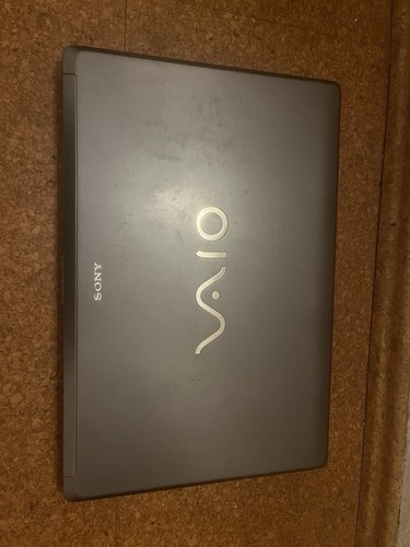 Defekter sony laptop - defekter,