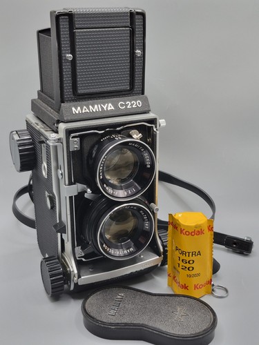 Mamiya c220 profi - profi, tlr