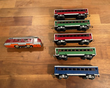 HWN Lok V200 und 5 Wagen (2x grün, 2x rot, 1x blau, ohne OVP