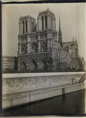 Notre dame paris - de,