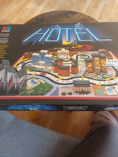 Hotel MB Brettspiel, Schwarze Ausgabe