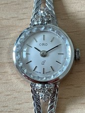 Edle Damenarmbanduhr aus 585