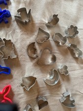 Back- Ausstechformen, metall + Kunststoff+ Tupper, mehr als 20