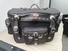 Harley Davidson  V ROD Sissybar mit Lederkoffer 