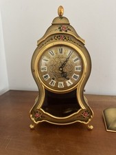 Eluxa Neuenburger Pendeluhr mit Konsole