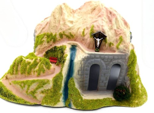 Sehr großer tunnel mit - großer,