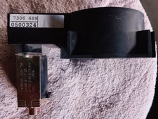 Viessmann 7306669 Pumpenflansch Flansch 0500324 mit Umschaltventil 9526708