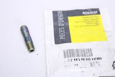 ORIGINAL RENAULT 9 19 20 21 25 Laguna Stehbolzen Auspuffkrümmer 7705030090 OVP