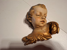 Engelskopf aus Gips im Putten