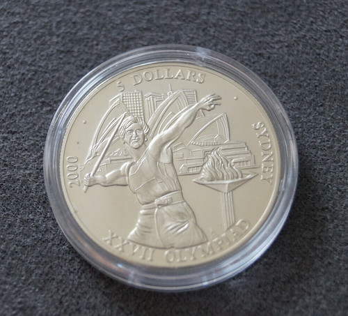 Liberia 5 dollars 2000 - +++,