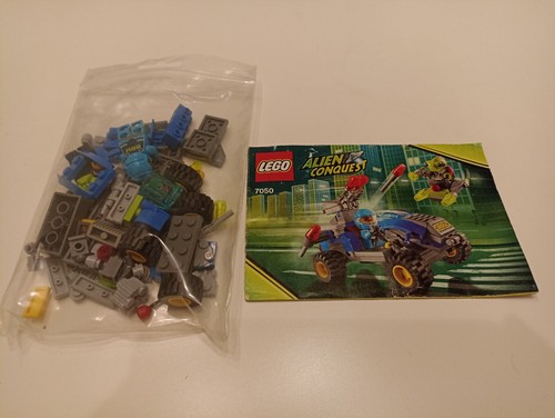 Lego space alien - alien, conquest
