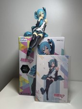 Hatsune Miku Vocaloid Figure