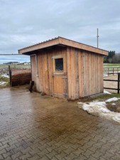Pferdebox Pferdestall