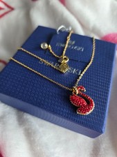 Swarovski Kette Schwan Rot