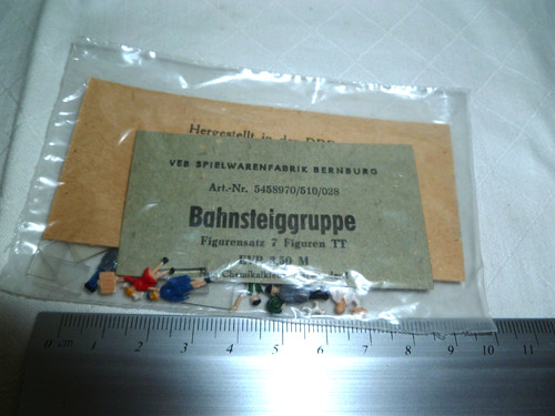 Für die spielzeugeisenbahn - für,