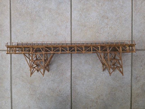 Eisenbahnbrücke - ho,