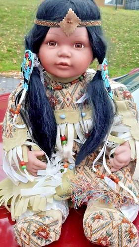 Wunderschöne porzellan puppe - porzellan,