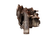 Passend für DAF XB Kühlmittelpumpenmodul Ölkühlergehäuse Teilenr. 1716956 1707911