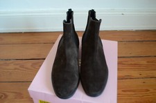 PRETTY BALLERINAS Crostina