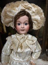 Seltene französische Puppe