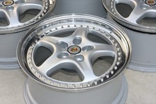 18 Zoll Porsche Carrera 911