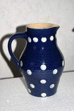 alter Krug / Wasser / Milch