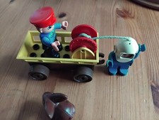 Lego Duplo Taucher mit Kapitän auf Anhänger und Hase