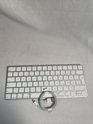 Original apple magic keyboard - apple,